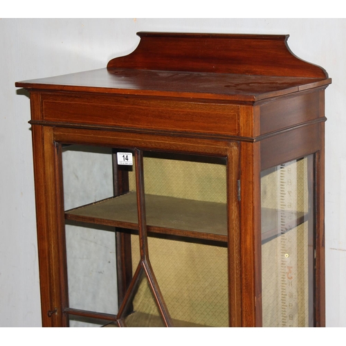 14 - An Edwardian Sheraton revival glazed display cabinet