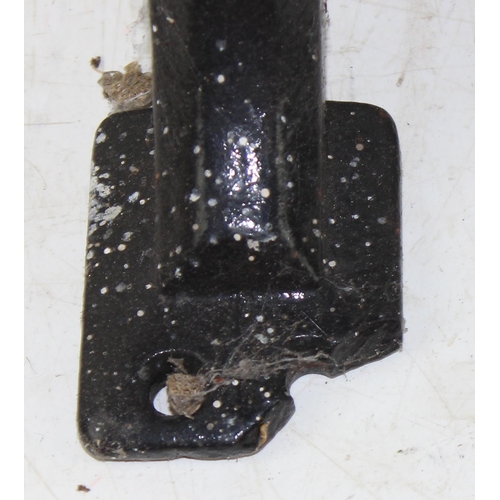 123 - Small mahogany bench with cast iron supports