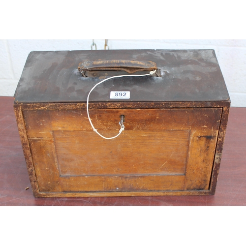 892 - Vintage engineers tool chest with key and contents