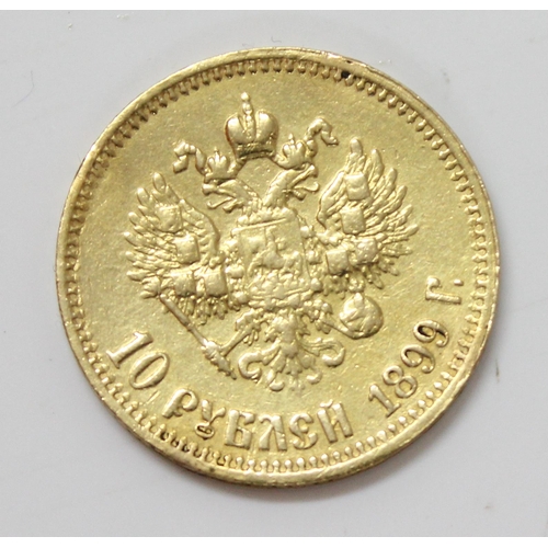 1332 - Coins, Russia, a 10 Roubles gold coin dated 1899, approx 8.6g gross weight, approx 23mm diameter, .9... 