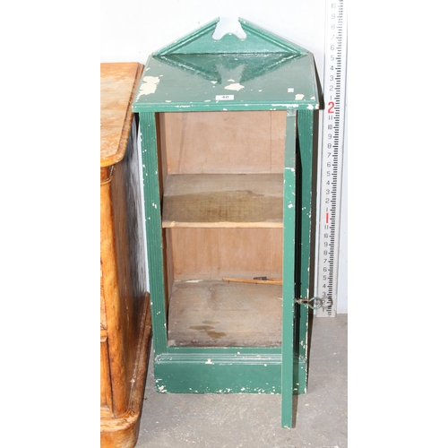 40 - Antique green painted pot cupboard and another cabinet with 3 drawers