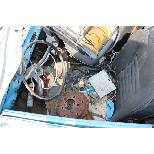 0a - Volkswagen Karmann Ghia, left hand drive, 1500cc soft top for restoration or parts car believed to b... 