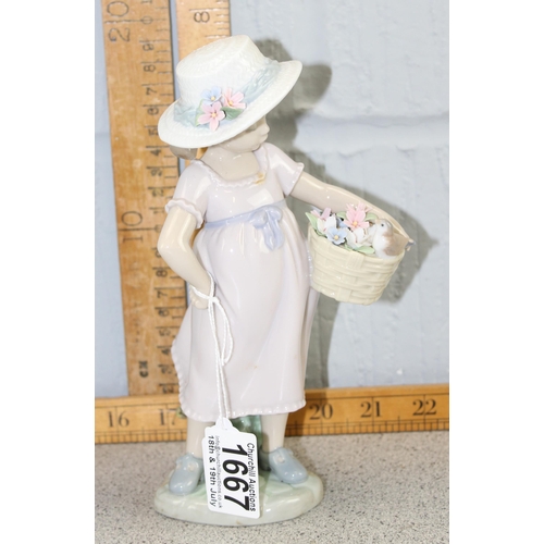 1667A - Lladro figure 