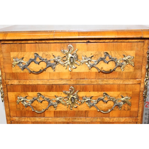 54 - A French Louis XV style 5 drawer chest of drawers with decorative gilt metal (probably Ormalu) mount... 