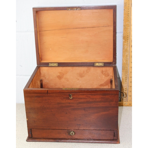 277 - Vintage Mahogany box with brass handles