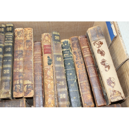 554 - A large qty of assorted leather bound books, mainly 19th century