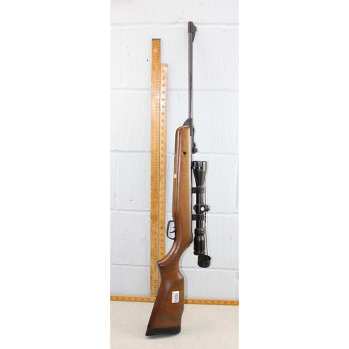 1009 - Gamo model 610 .22 air rifle with a Hawke 3-9*40 telescopic sight