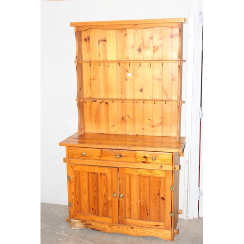 82 - A vintage pine kitchen dresser with 3 drawers