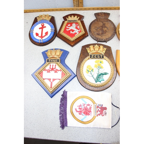 1013 - 10 vintage military wooden plaques, mainly plaster on wooden shields etc etc