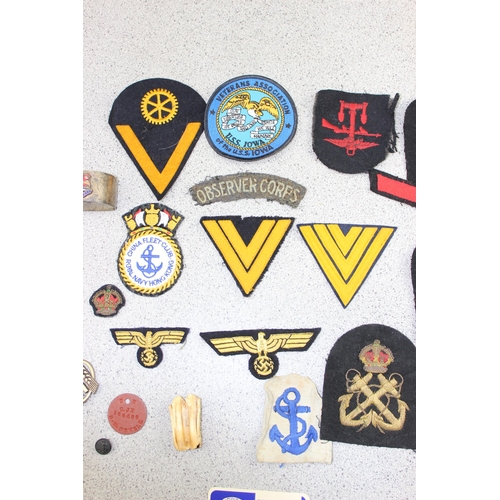 1014 - Qty of assorted military related patches and badges, mainly Royal Navy related etc etc