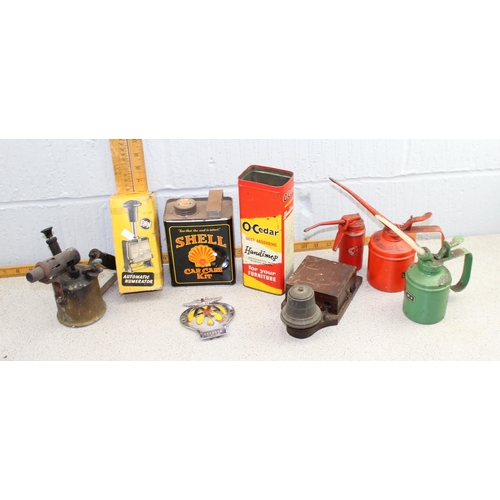 758 - Vintage oil cans, AA badge, blow lamp etc etc