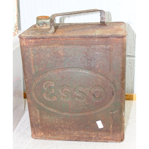 872 - Qty of assorted tools etc to inc a vintage Esso petrol can, reproduction tin sign etc etc