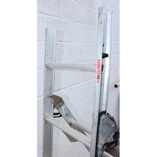 893 - Abru aluminium step ladder