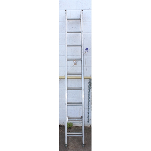 901 - Aluminium ladder