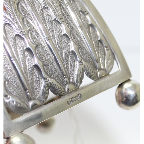 1131 - White metal four slice toast rack, possibly continental silver, approx 37g gross