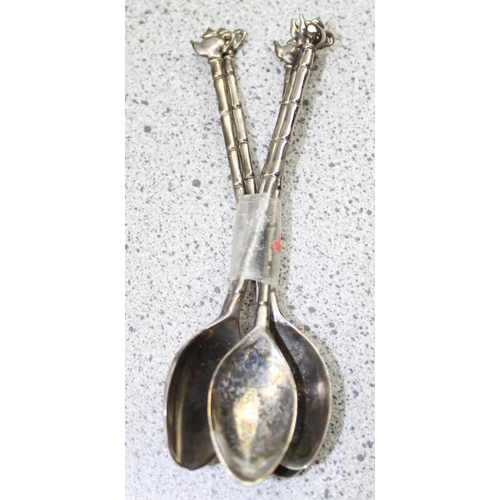 1154 - Qty of assorted silver plated cutlery and flatware, other silver plated items etc etc