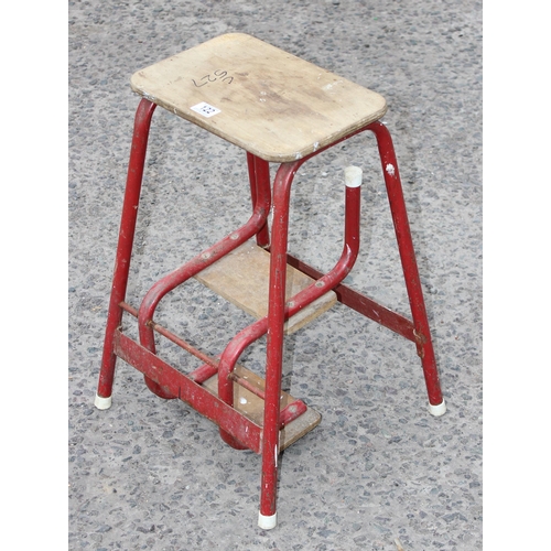 122 - A vintage metamorphic wooden and metal scullery step stool