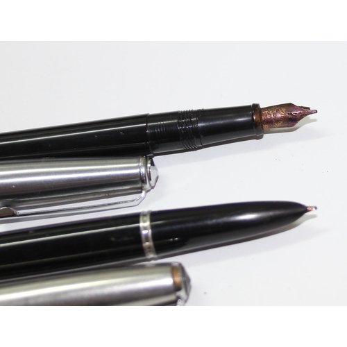 1633 - Quantity of vintage pens to include Parker Sonnet