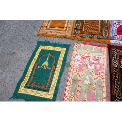 219 - 7 assorted modern prayer rugs, mainly Turkish made