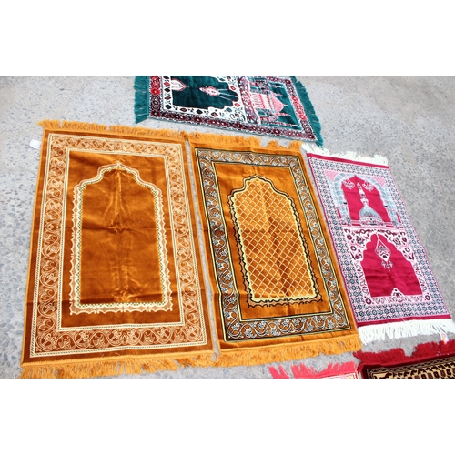 219 - 7 assorted modern prayer rugs, mainly Turkish made