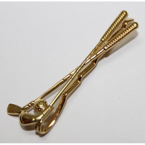 1258 - 9ct gold golf club tie pin, import marks for London 1970, approx 3.07g gross