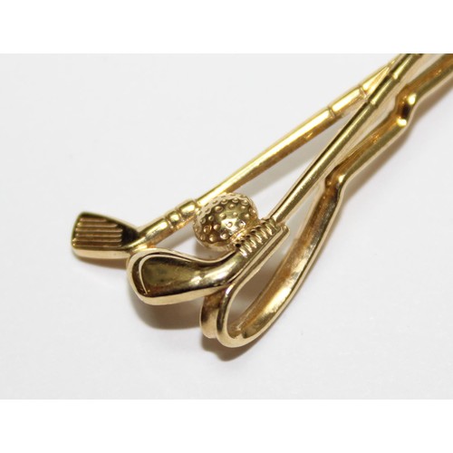 1258 - 9ct gold golf club tie pin, import marks for London 1970, approx 3.07g gross