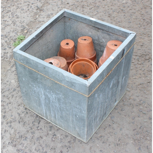 367 - 2 galvanised metal planters and a qty of assorted terracotta plant pots