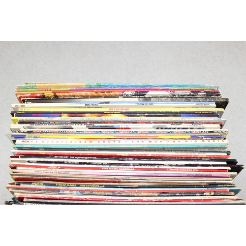 672 - Qty of assorted vinyl LP records, 12