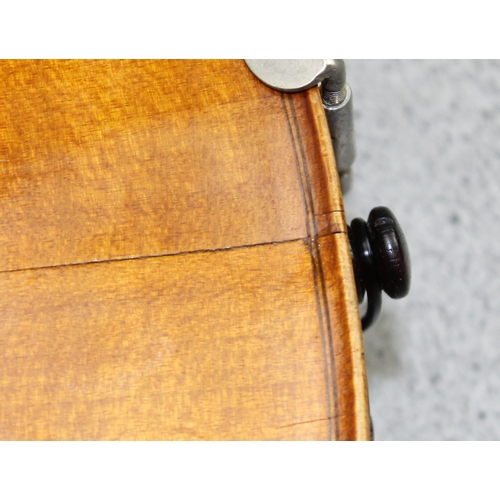 675 - Vintage violin in case with Rosewood keys, unnamed with no label but of good quality