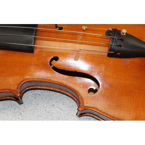 675 - Vintage violin in case with Rosewood keys, unnamed with no label but of good quality