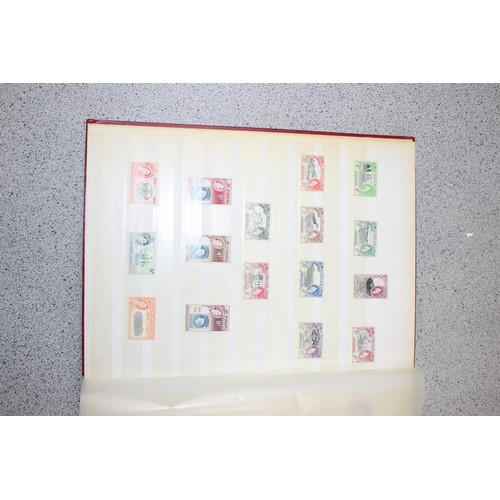 607 - Stamps, St Helena, QV/QE2 Mint & Used Selection,