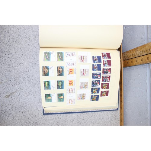 608 - Stamps, Malta QV/QE2 Mint & Used Collection, Cat £1250