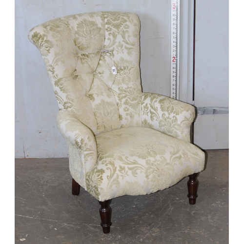 18 - Antique style button backed bedroom or nursing chair