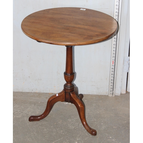 9 - Georgian tilt topped table with tripod base