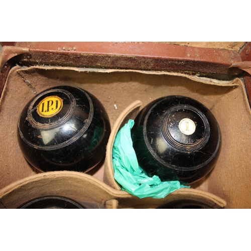 756 - Qty of wooden lawn bowling bowls