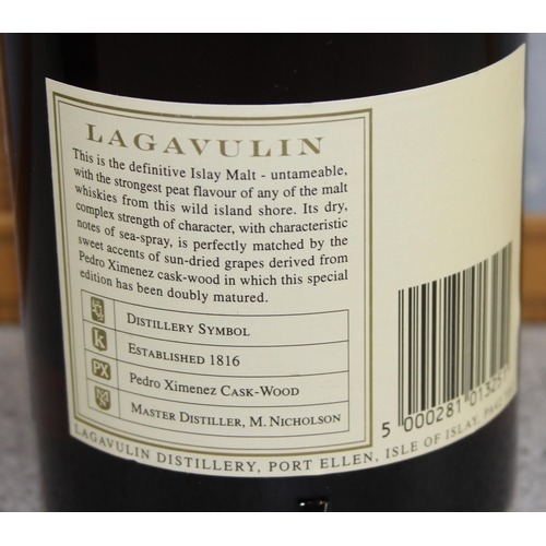 1613 - Lagavulin Distillers Edition Double Matured Single Islay Malt Whisky, distilled 1979, Special Releas... 