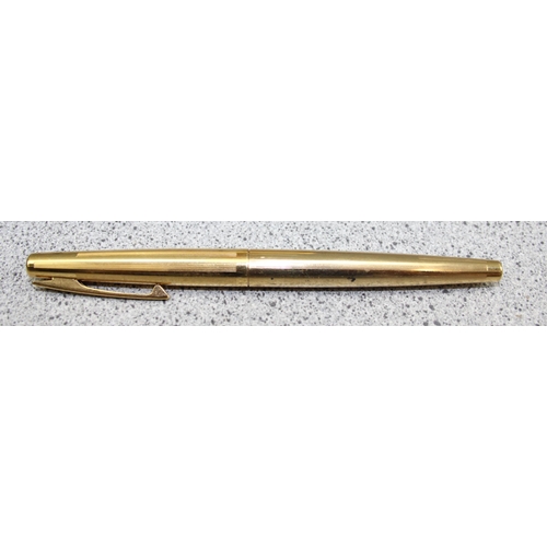 1623 - Qty of assorted pens to inc a gold plated Sheaffer fountain pen with 14ct gold nib