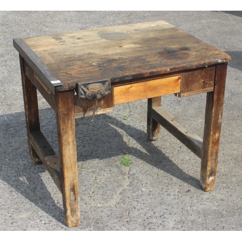 67 - Rustic wooden workbench with vice, approx 92cm wide