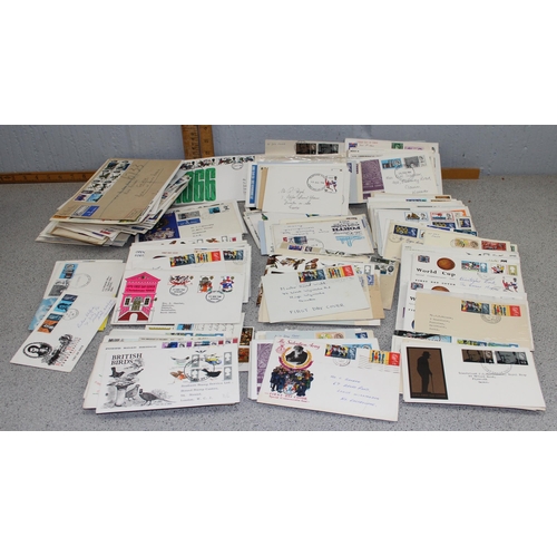 595 - Stamps - Box GB First Day Covers, up to 1966 (360)  Mixed Condition