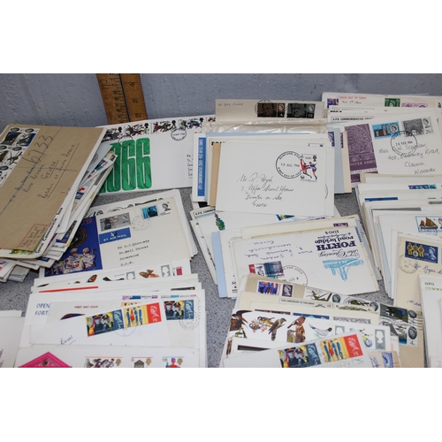 595 - Stamps - Box GB First Day Covers, up to 1966 (360)  Mixed Condition