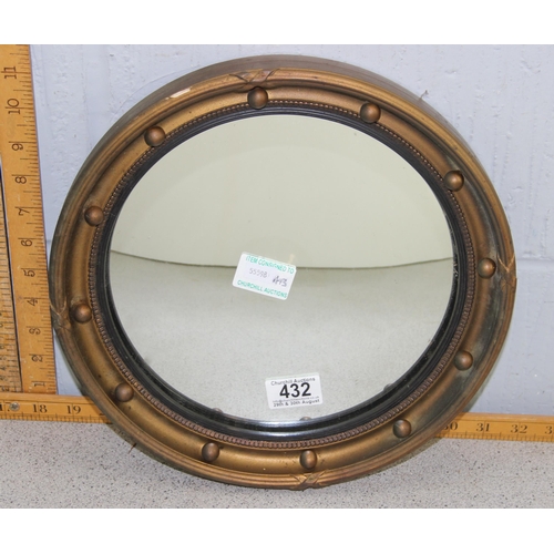 432 - A vintage Georgian style convex wall mirror with gilt frame