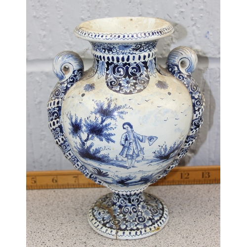 1781 - Qty of antique and later ceramics and glass to inc a Thomas Bevington star shaped basket in 'Moss Wa... 