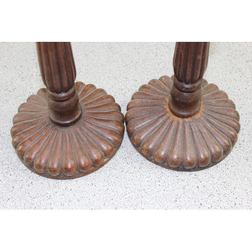 1862 - A pair of vintage turned oak candlesticks with fluted design