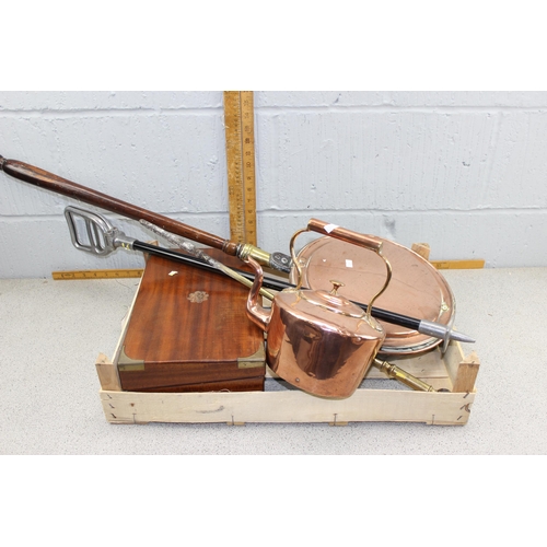 1864 - An antique copper bed warming pan, a copper kettle, brass poker and a shooting stick (4)