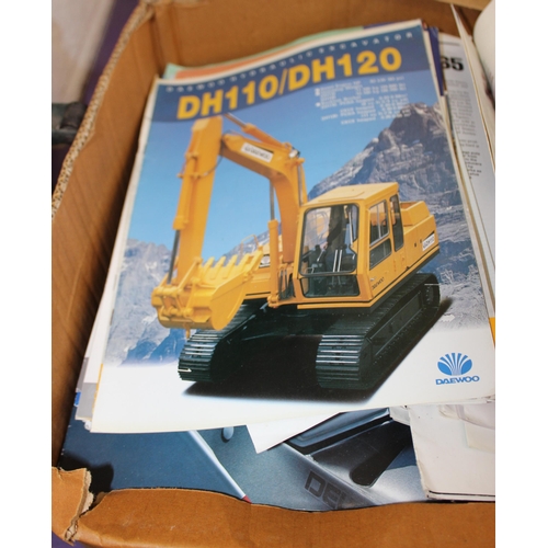 565 - Qty of digger and motorcycle magazines and pamphlets