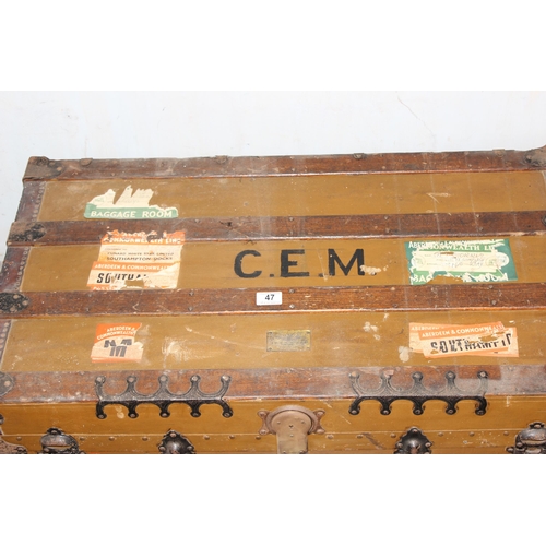 47 - A vintage shipping trunk with labels by W.W. Winship