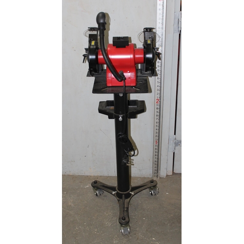 681 - Sealey BG150WL double grinding wheel with lamp on wheeled base