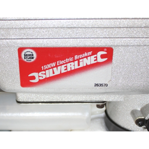 749 - Silverline 1500w breaker in case