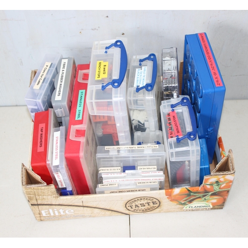 829 - 16 small plastic containers and various tool odds and fixings etc etc