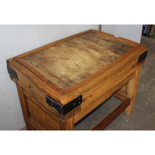 95 - A large vintage wooden butchers block on stand, approx 100cm wide x 60cm deep x 74cm tall